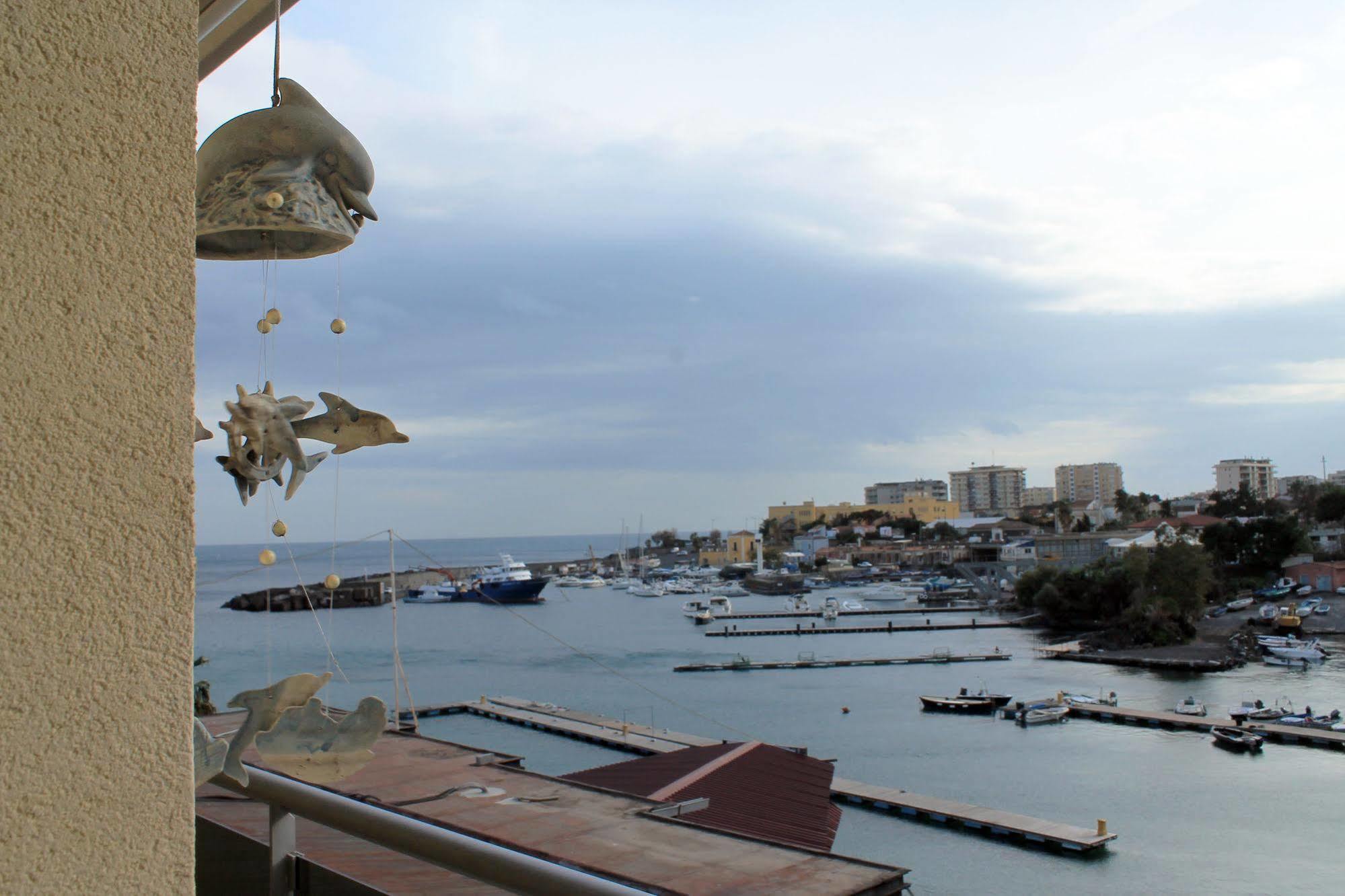 Bed and Breakfast Baia Di Ognina CTA Exterior foto